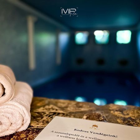Hotel Szent Istvan Еґер Екстер'єр фото