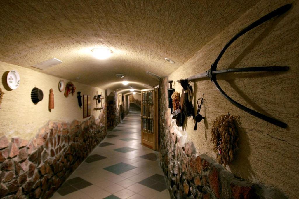 Hotel Szent Istvan Еґер Екстер'єр фото